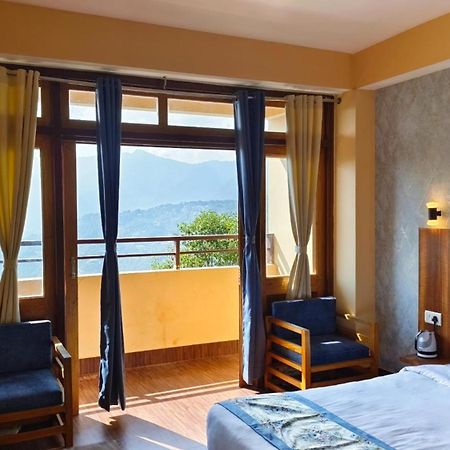 Aurora Gangtok Hotel ภายนอก รูปภาพ
